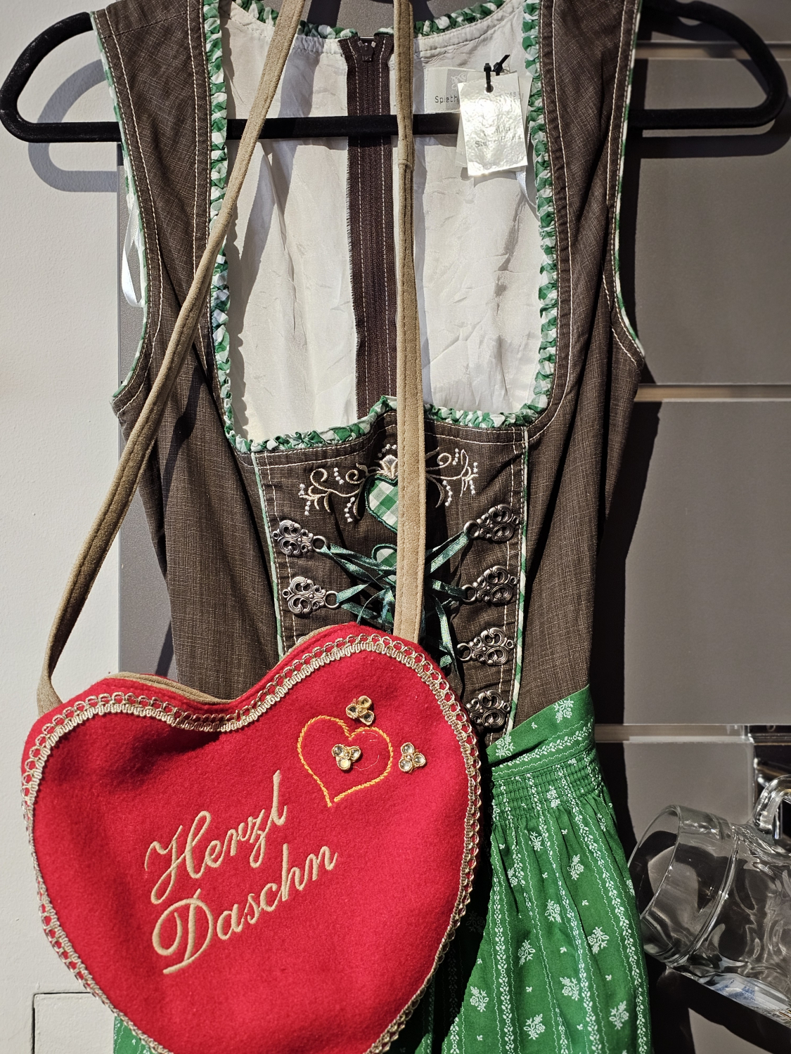 RabenStore - Weisser Rabe